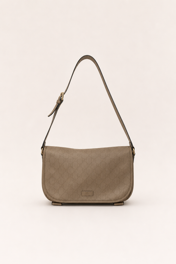 Gucci GG Imprimé Buckle Messenger