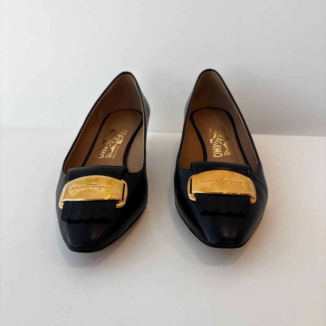 Salvatore Ferragamo Leather Fringe TAM 36BR