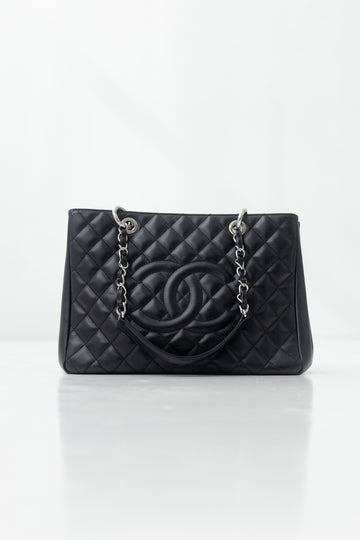Chanel Caviar Grand Shopping
