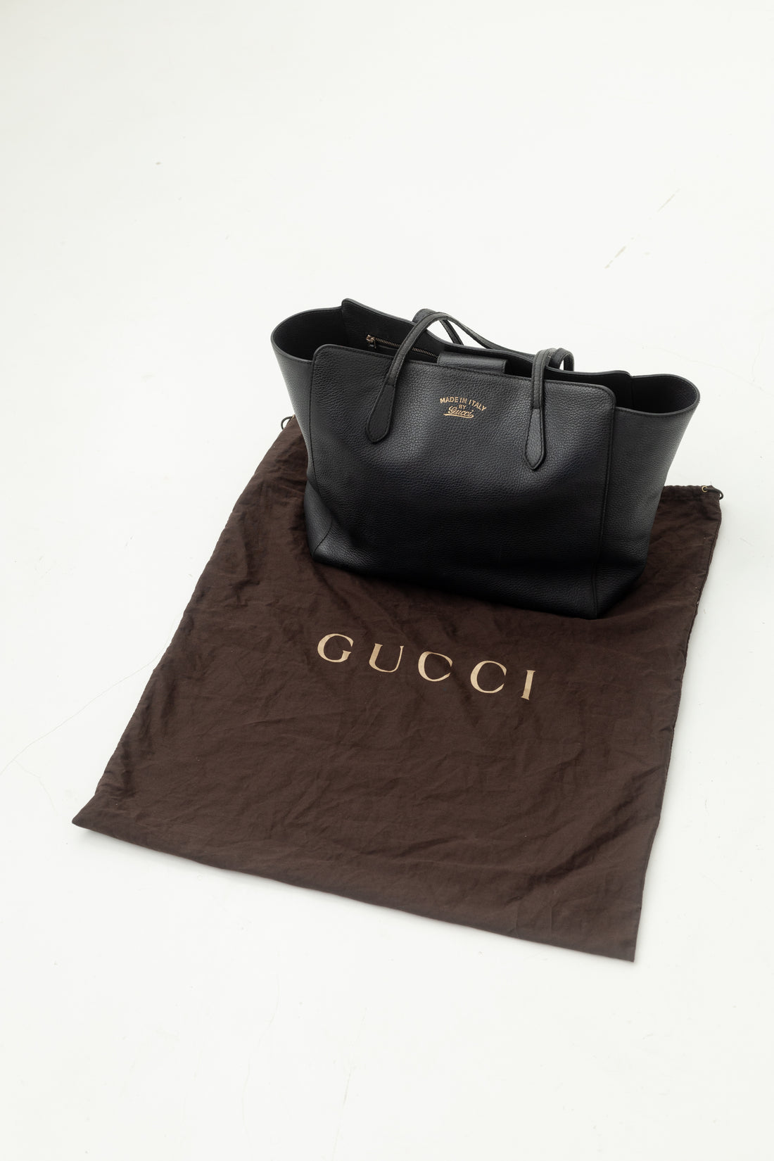 Gucci Swing Dollar Tote