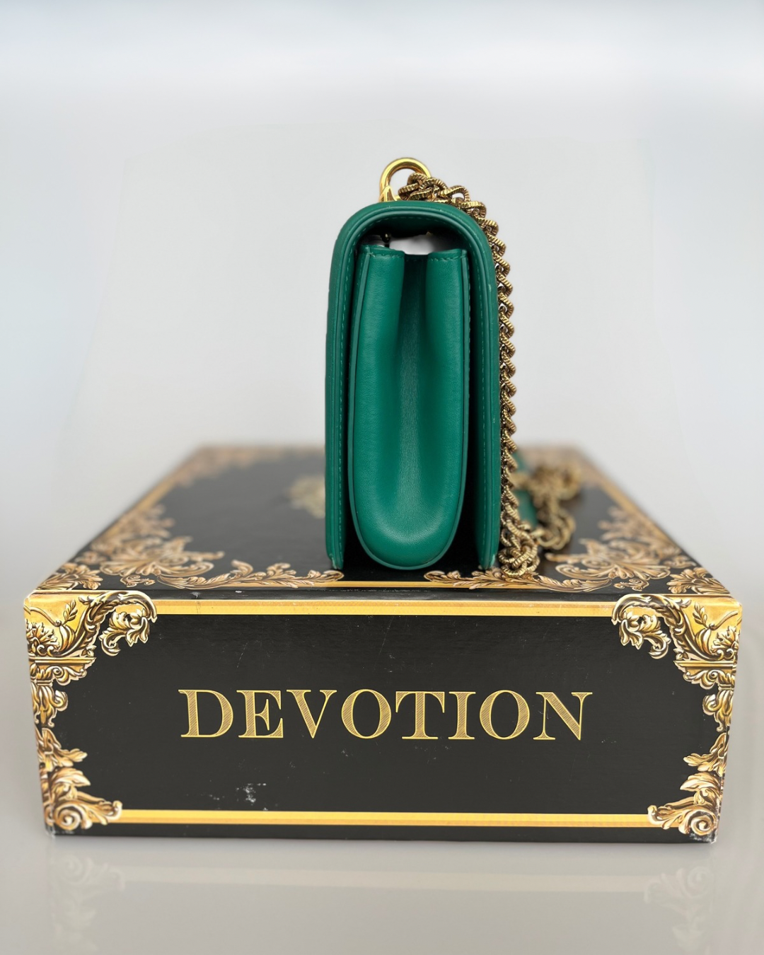 Dolce & Gabbana Devotion Média