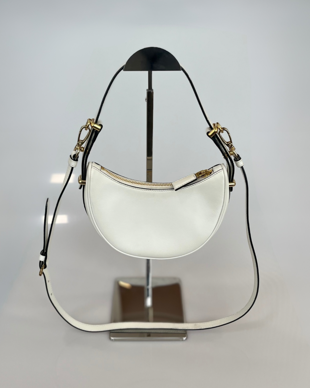 Prada Arqué