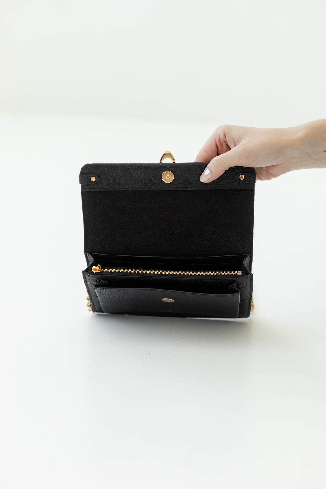 Louis Vuitton Vavin Chain Wallet