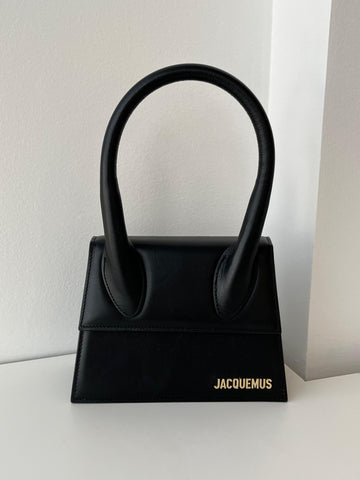 Jacquemus Le Chiquito média