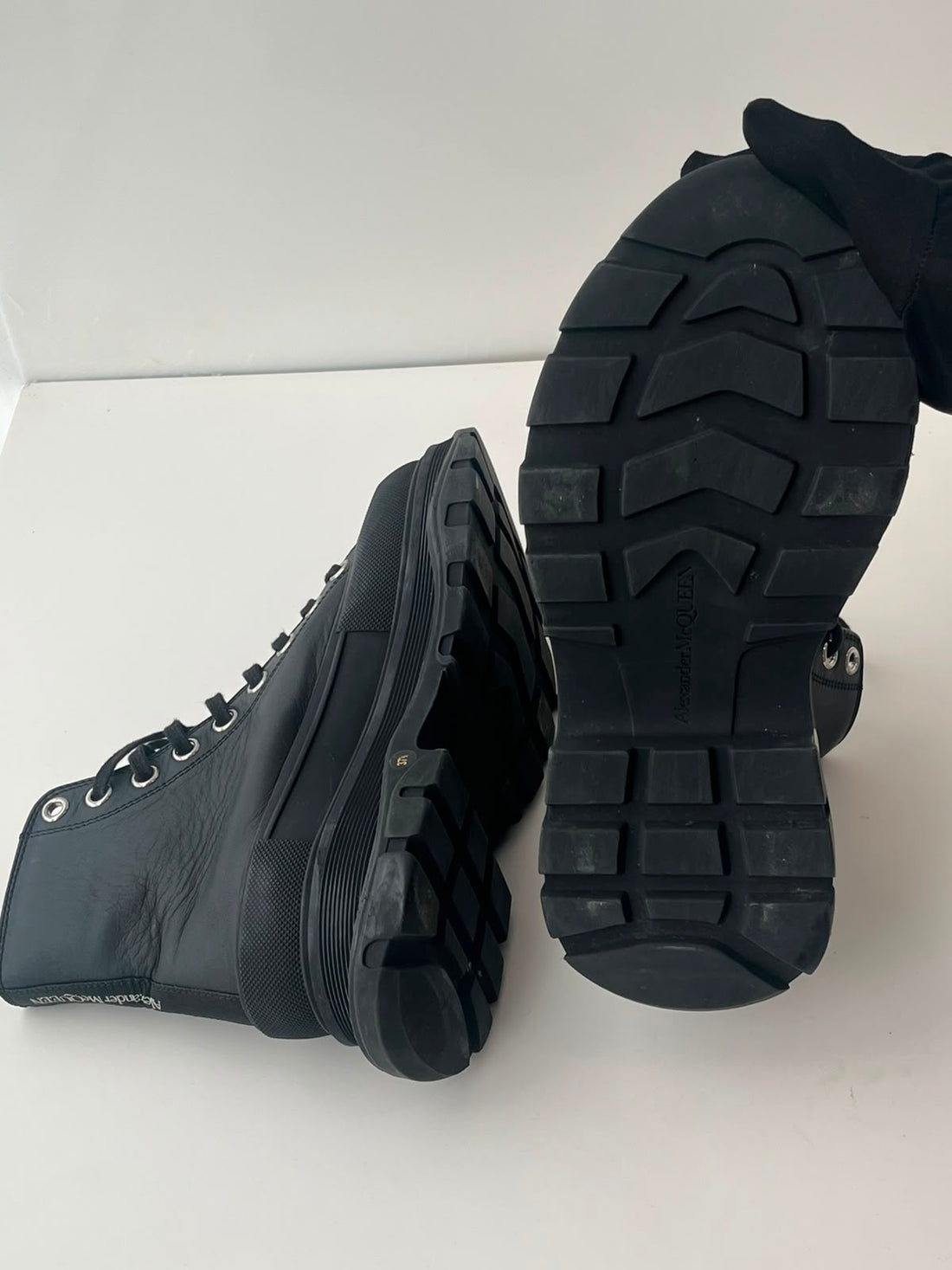 Alexander McQueen Tread Slick